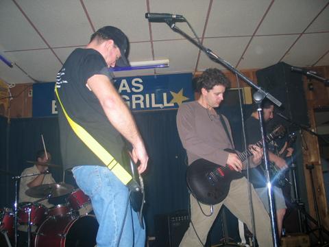 Racer takes the stage at T-BAG 2-27-04
