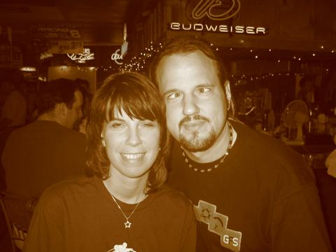 Tommy and Girlfriend Caren at T-BAG 2-27-2004... wait a minute... TOMMY!?!?!